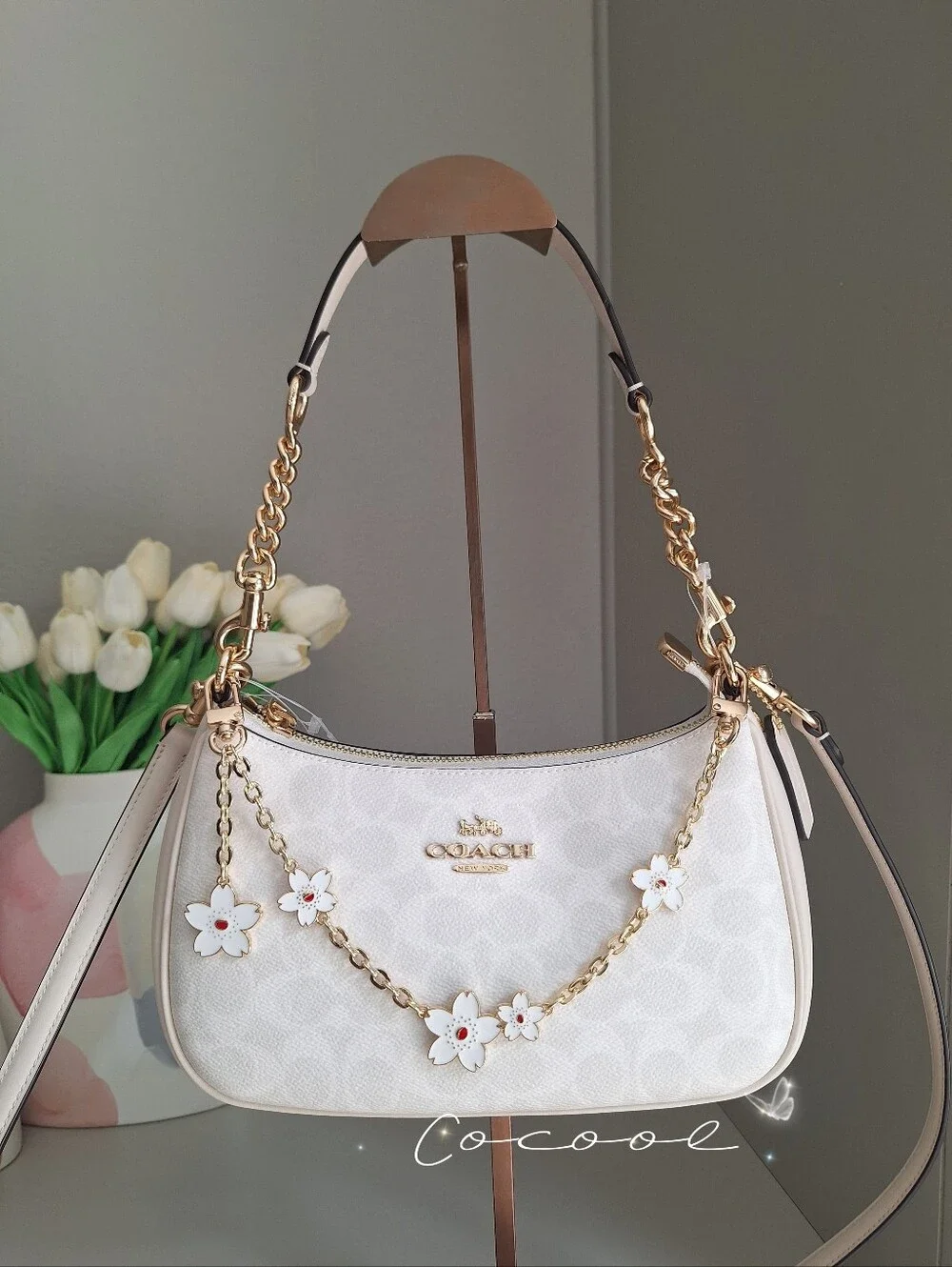 NWT Authentic Coach Teri Shoulder Bag In Signature Canvas cv933 Floral Chain